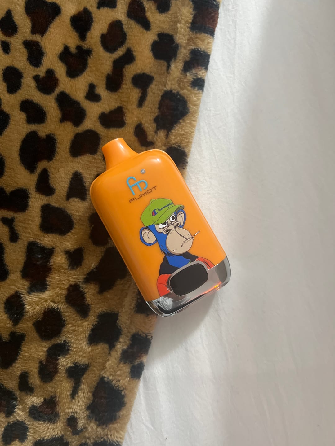 Fumot Digital Box 12000 - Peach Mango photo review