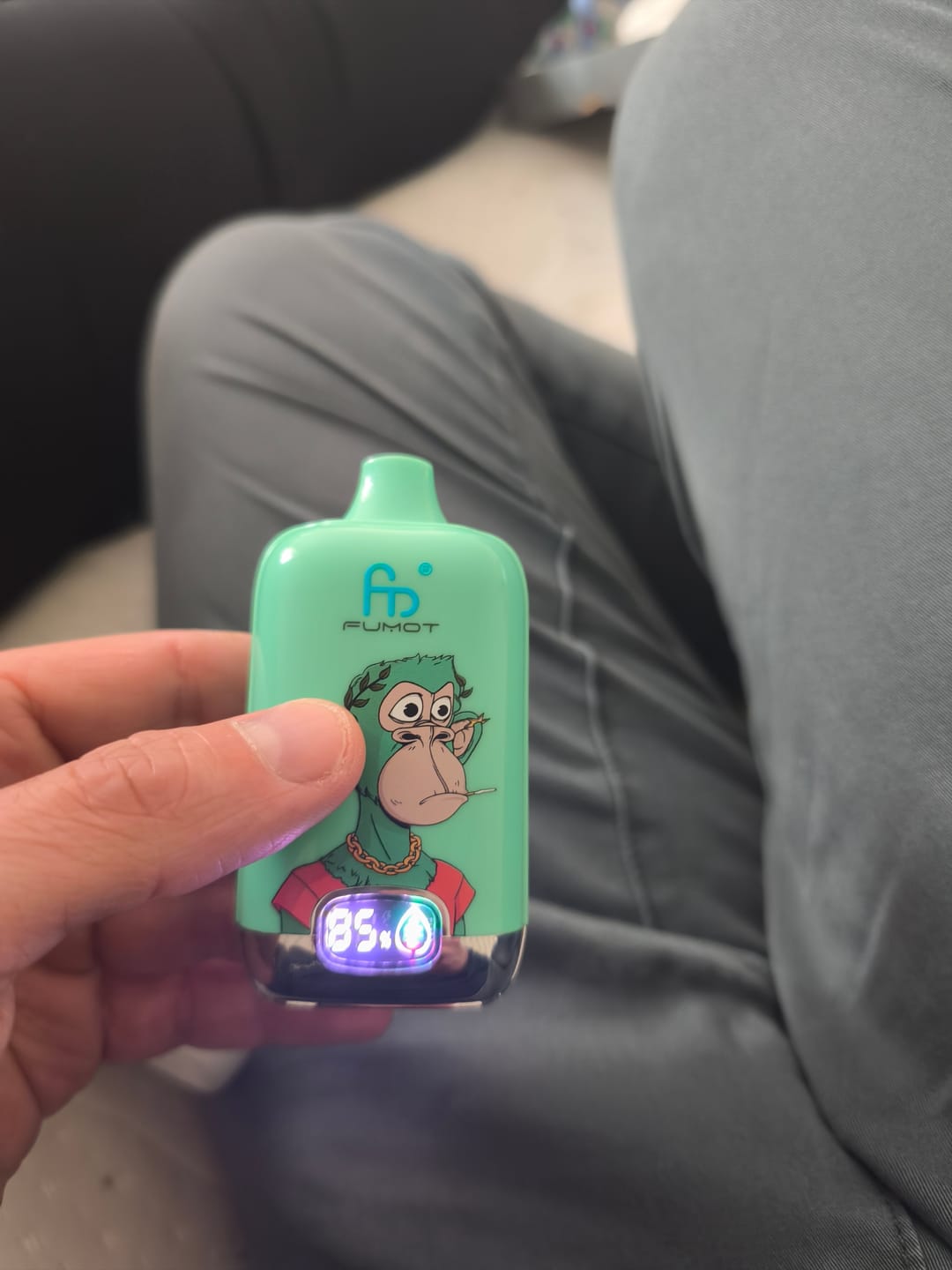 Fumot Digital Box 12000 - Pineapple Ice photo review