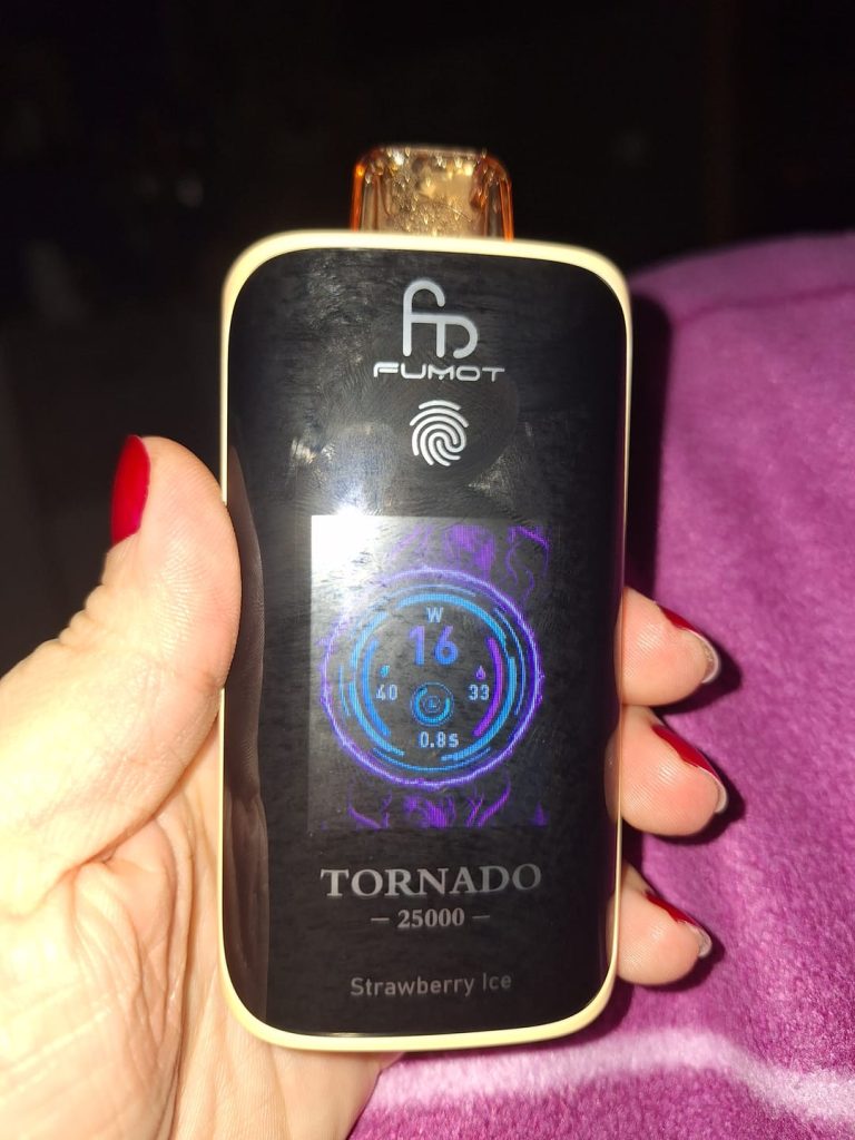 Fumot Tornado 25000 - Black Ice photo review