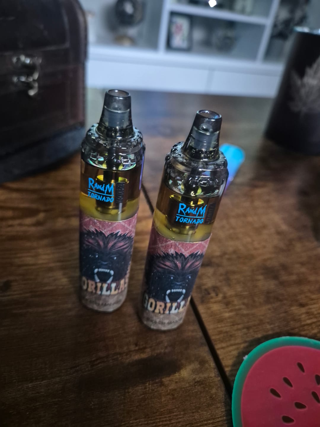 Fumot Tornado 7000 - Peach Mango photo review