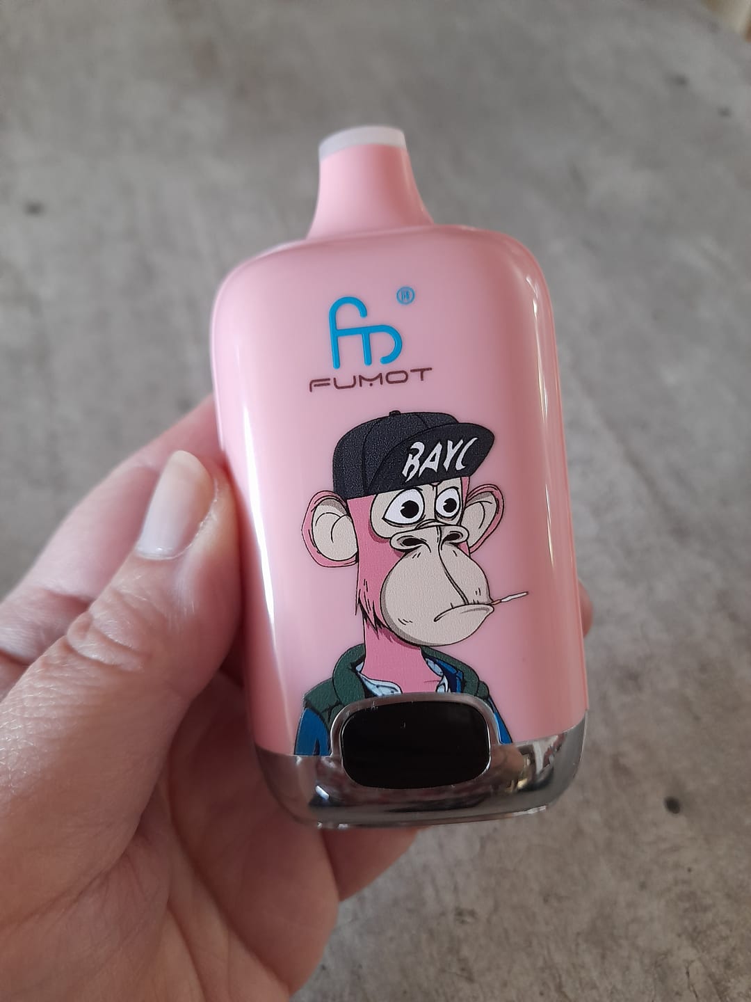 Fumot Digital Box 12000 - Peach Ice photo review