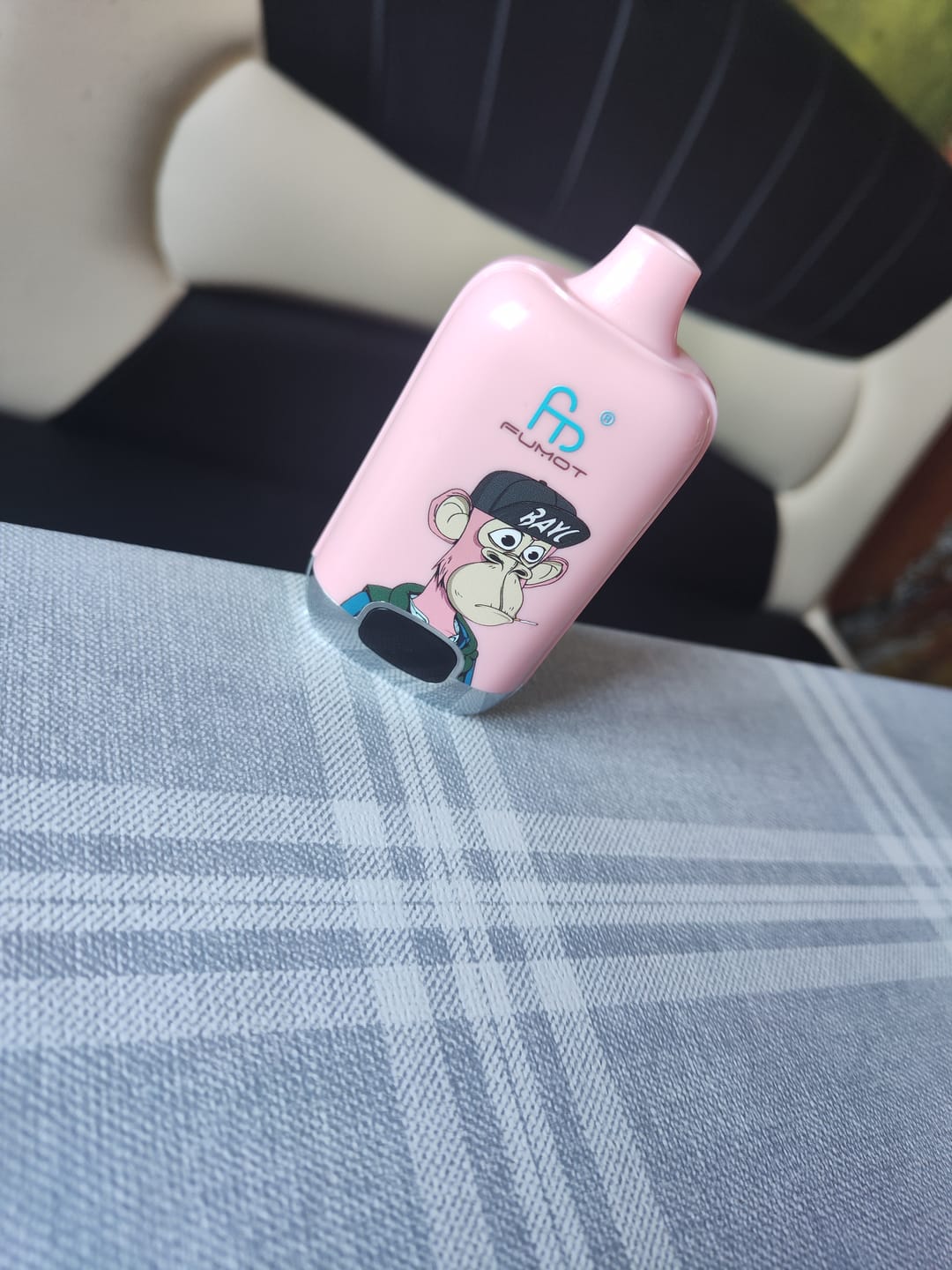 Fumot Digital Box 12000 - Strawberry Ice photo review