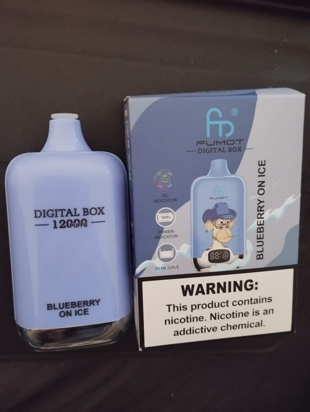 Fumot Digital Box 12000 - Blueberry On Ice photo review