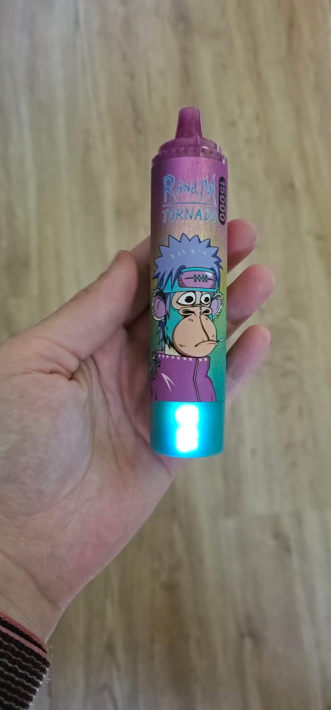 Fumot Tornado 15000 - Strawberry Ice photo review
