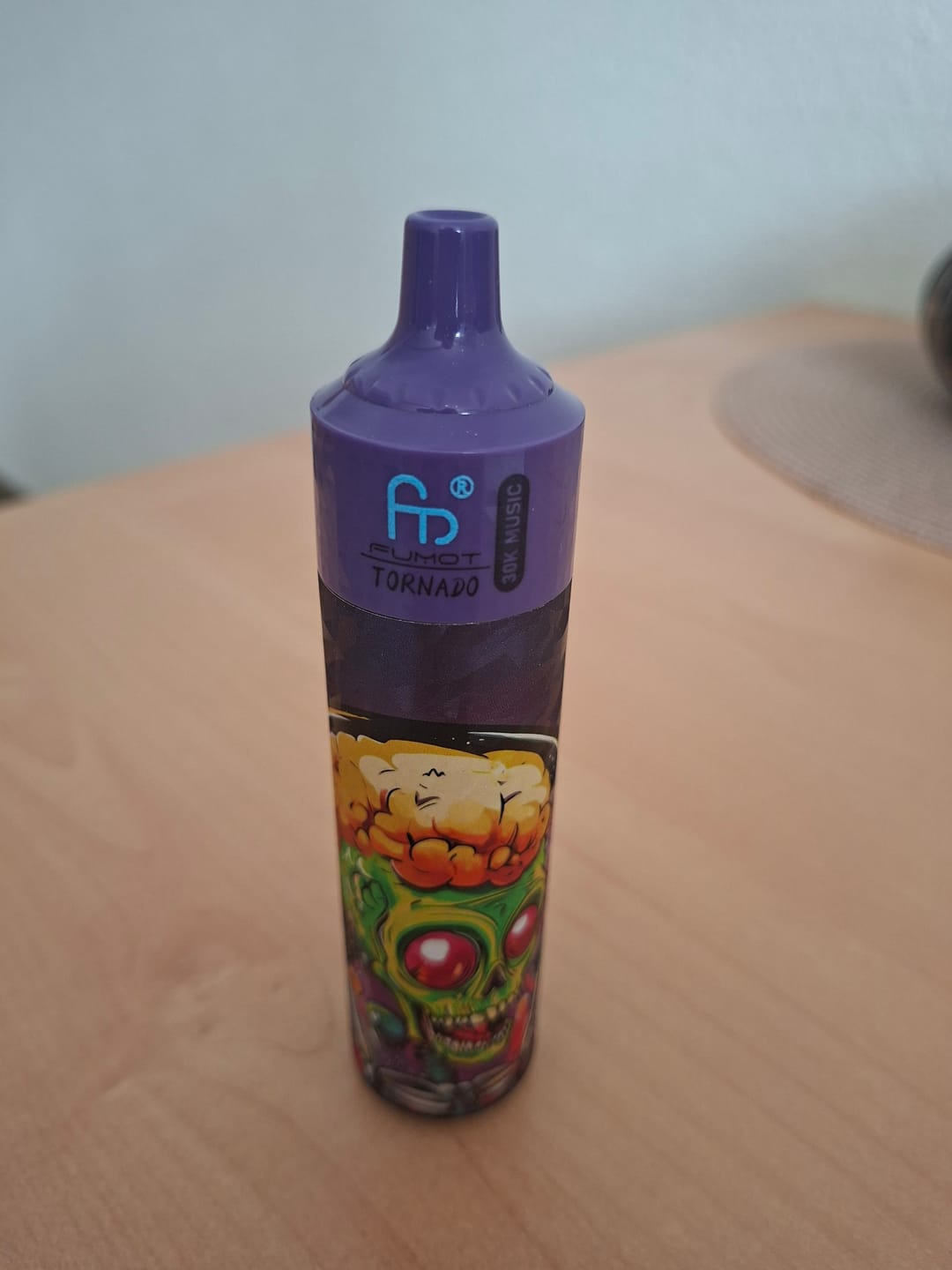 Fumot Tornado 30000 - Kiwi Passion Fruit Guava photo review